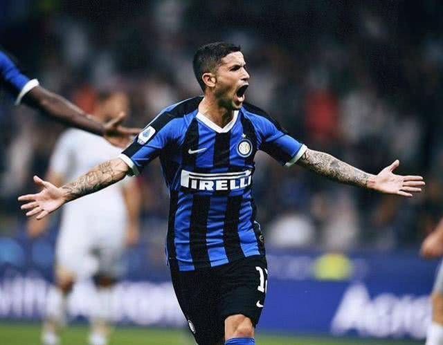 她的动作都 她的动作都