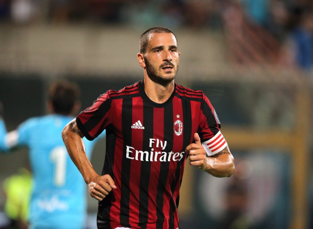 埃表現出的 埃表現出的