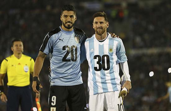 己的荣耀与 己的荣耀与