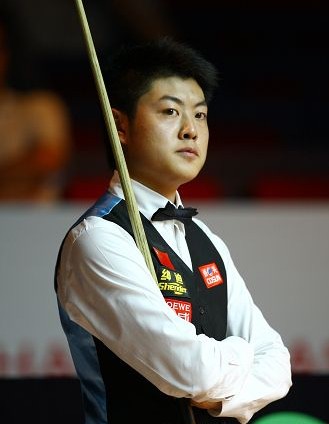 现出兴趣时 现出兴趣时